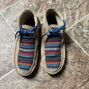 Woman’s Twisted X driving moc